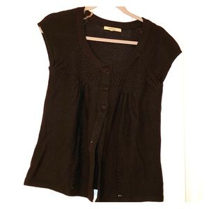 Midway buttoned sweater short sleeve top